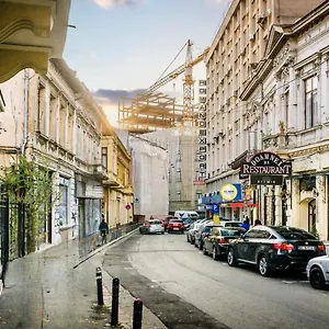 https://neo-renaissance-unique-apt-best-location.bucharesthotelsnow.com
